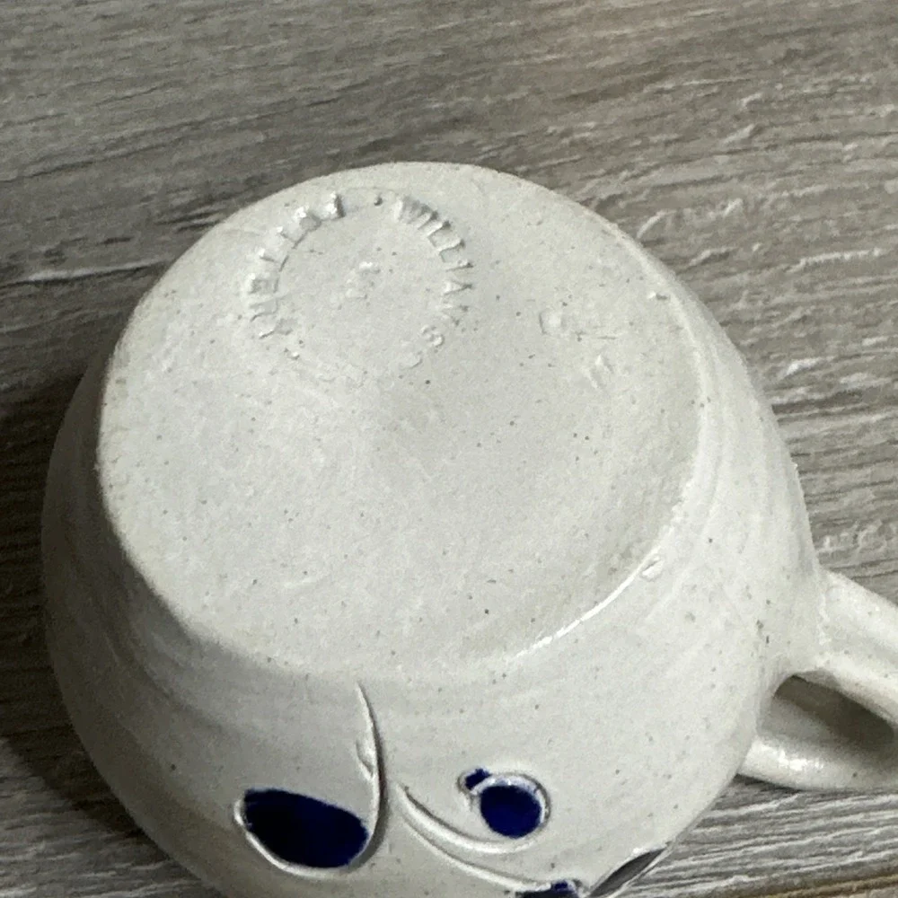 Williamsburg Pottery Ceramic Floral‎ Creamer Glossy Handmade VA Handles